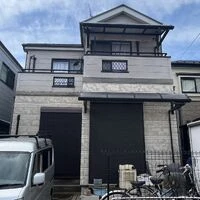 123